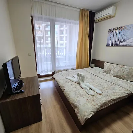 Elegantz 2 Apartamento Varna